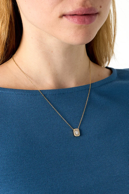 diamond necklace gold