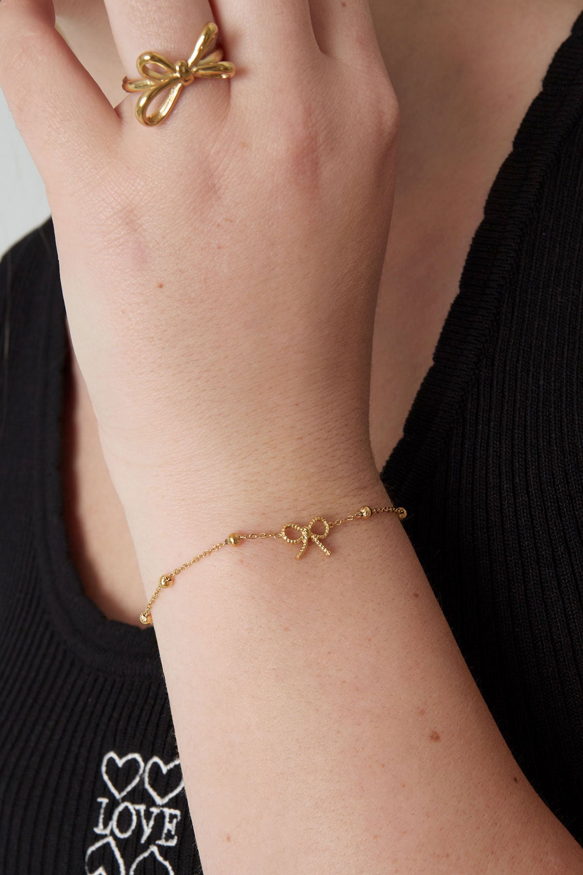 Dreamy Bow Bracelet Gold