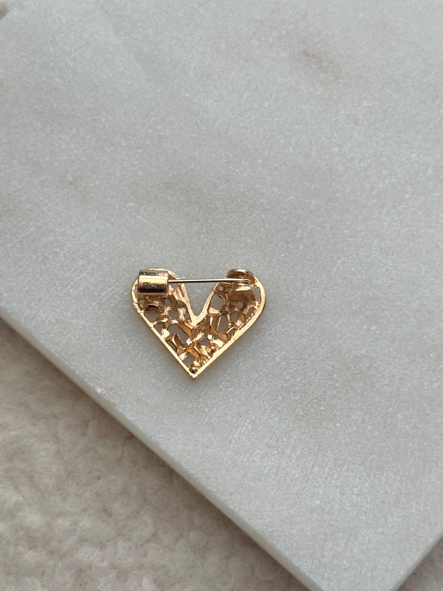 Strassy Heart Broche