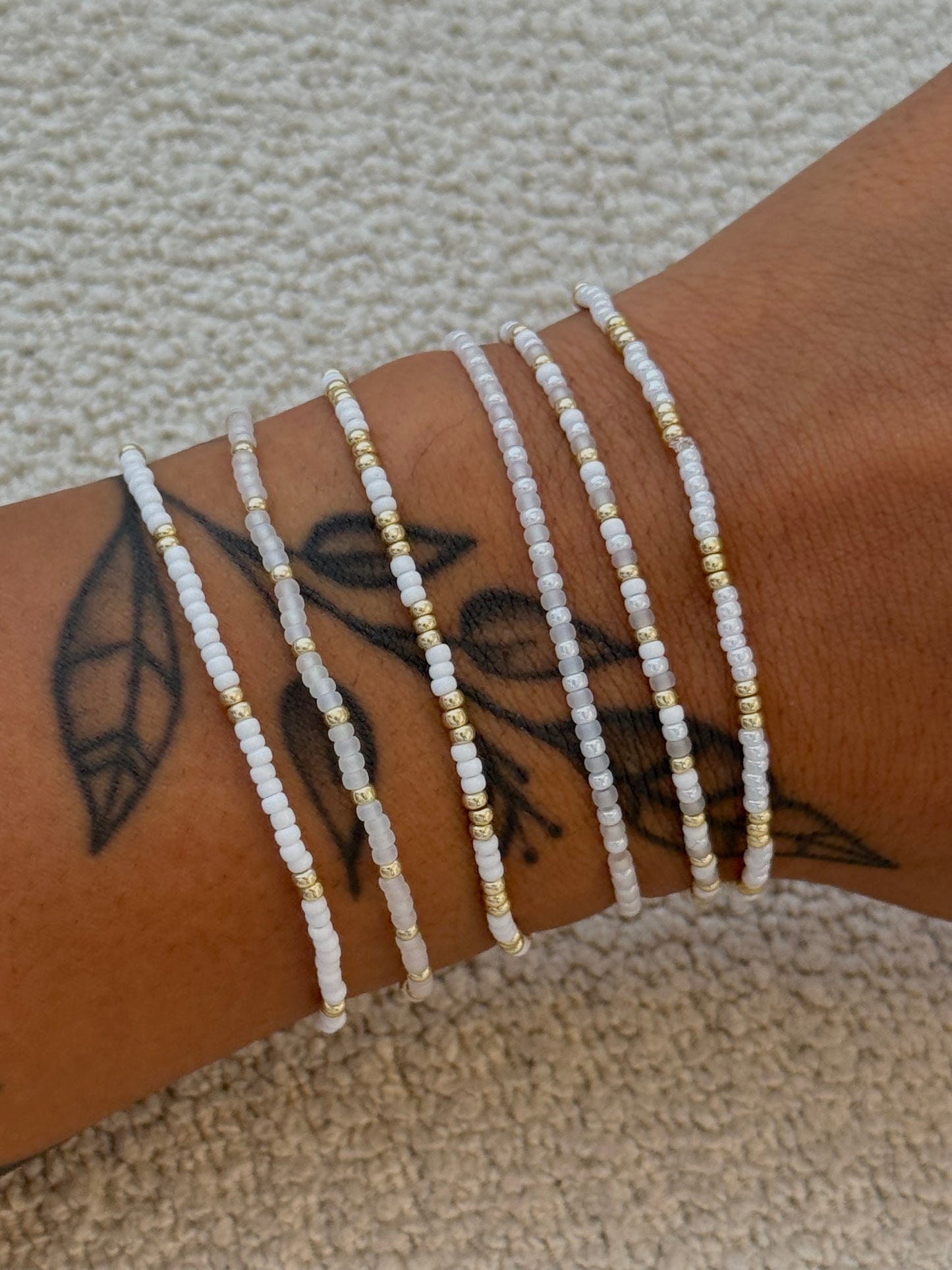 MIYUKI MIXED PEARLS BRACELET