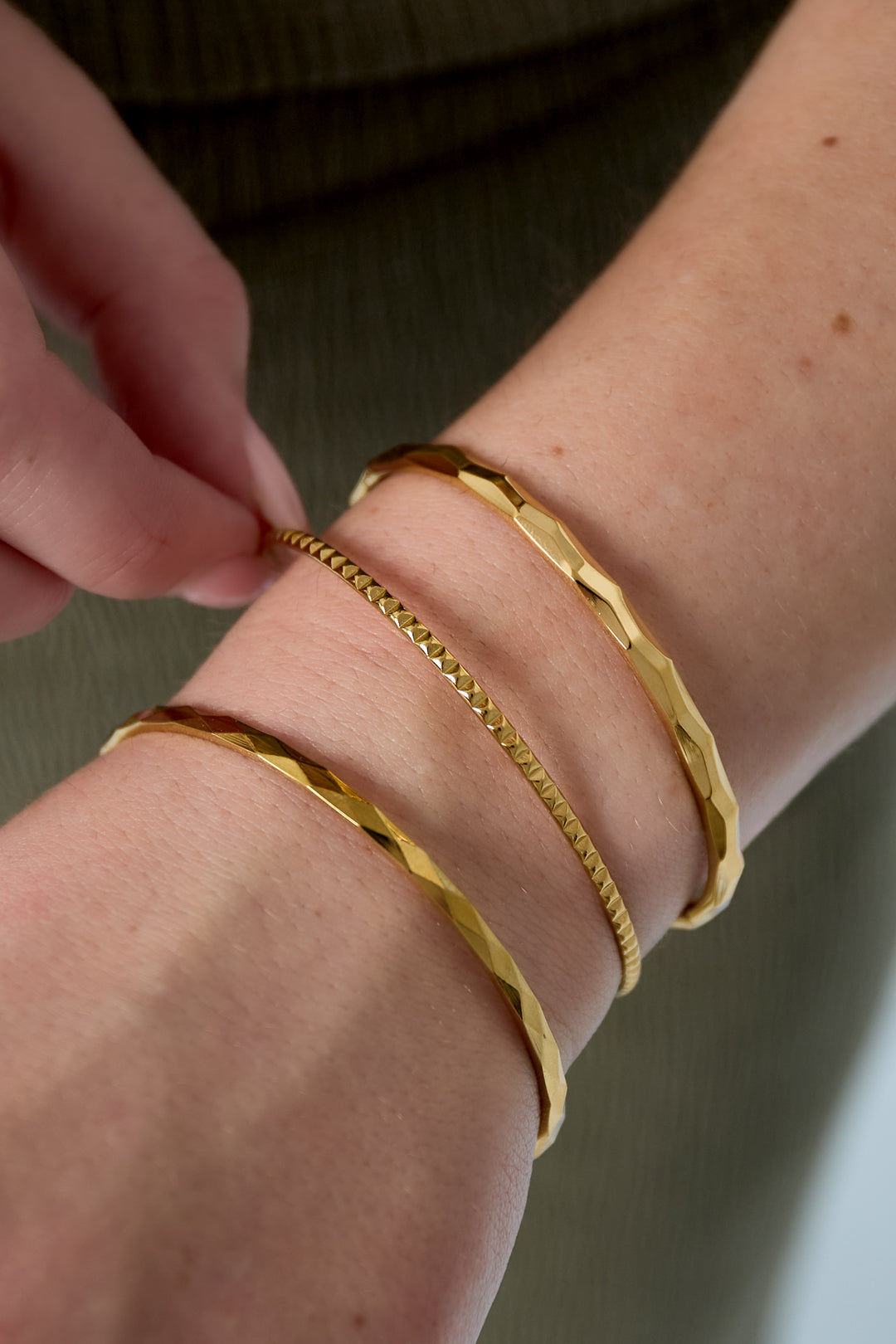 Geometric Bangle Gold