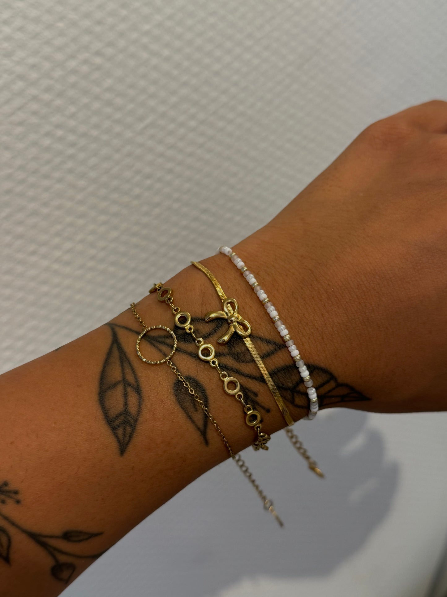 MIYUKI MIXED PEARLS BRACELET