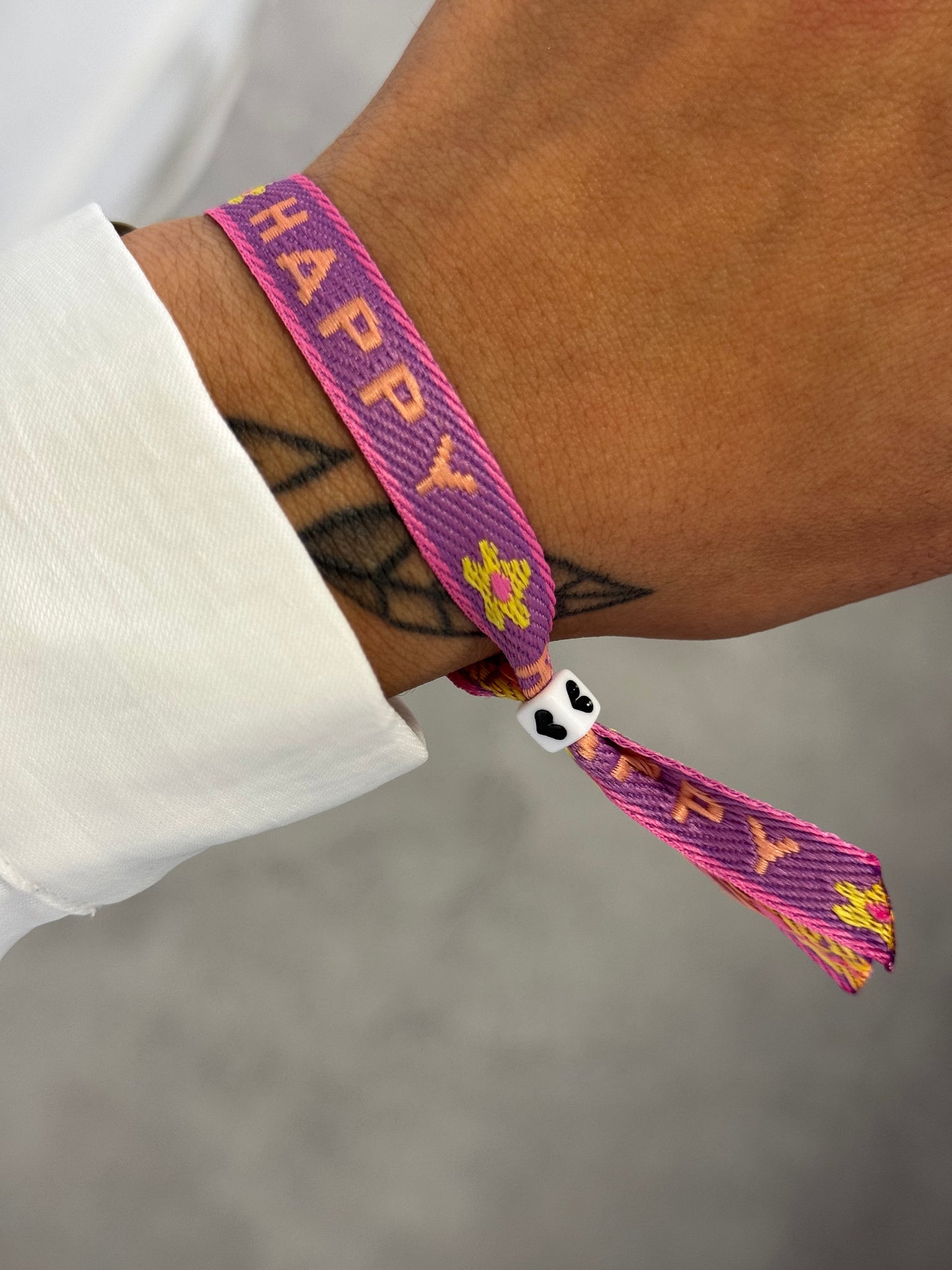 Happy | Lint Bracelet