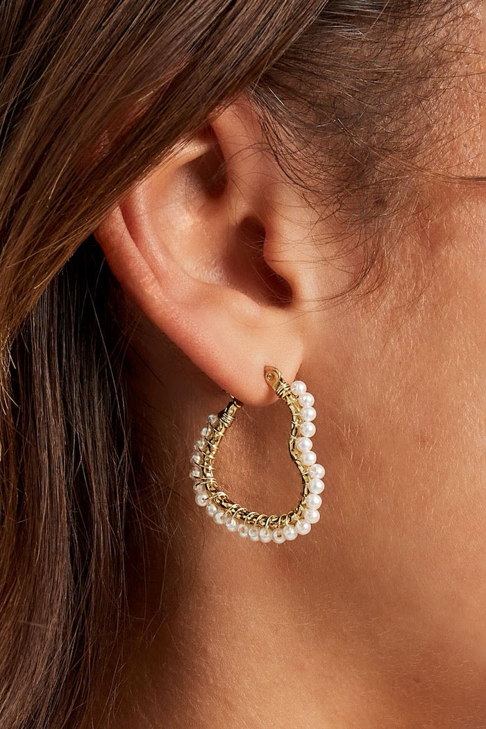 Heart Shaped Earrings With Pearls Silver