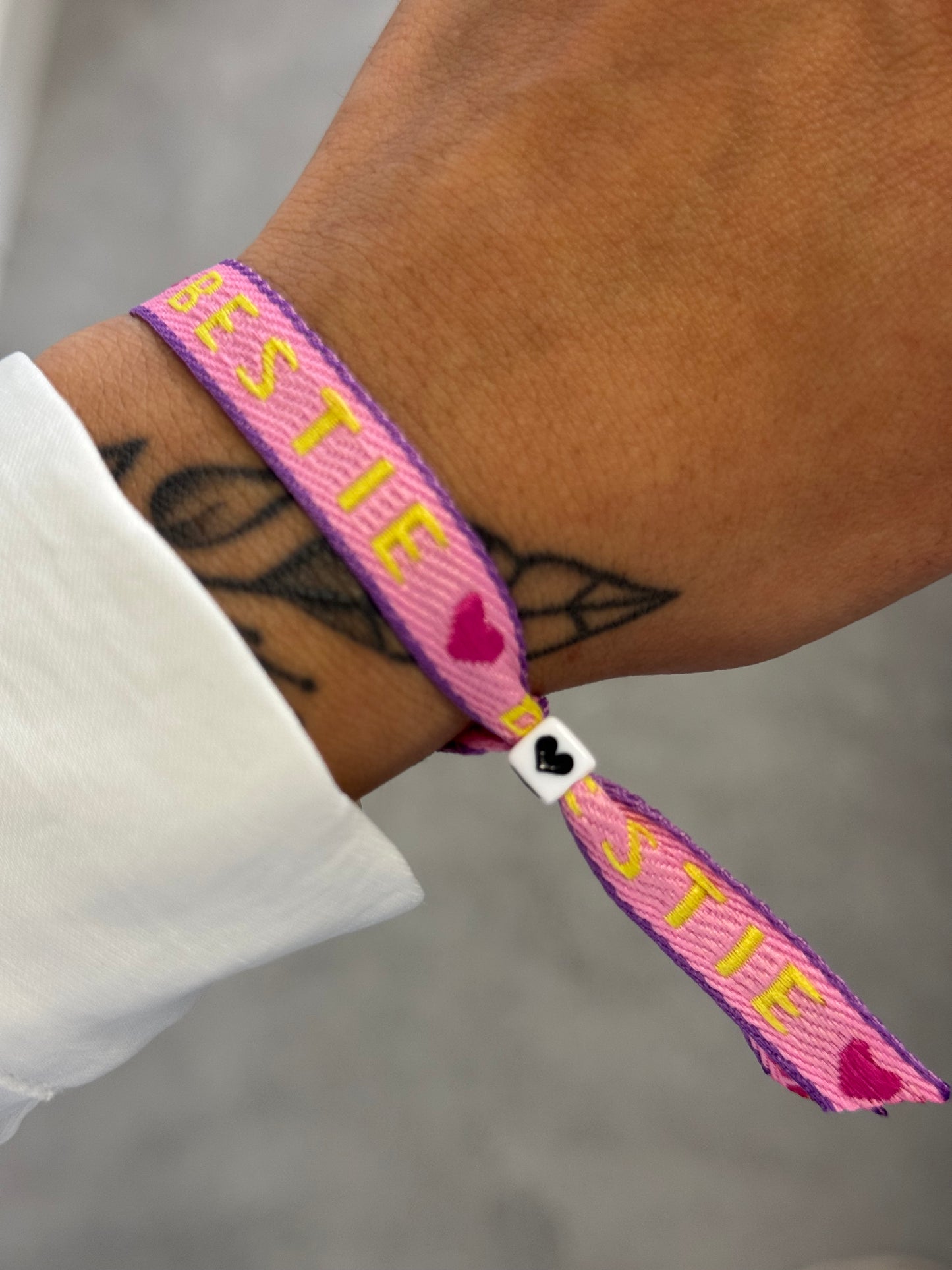 Bestie | Lint Bracelet