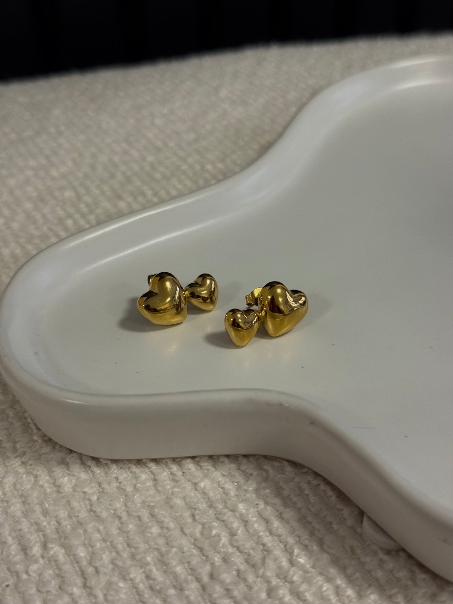 DOUBLE LOVE EARSTUDS GOLD