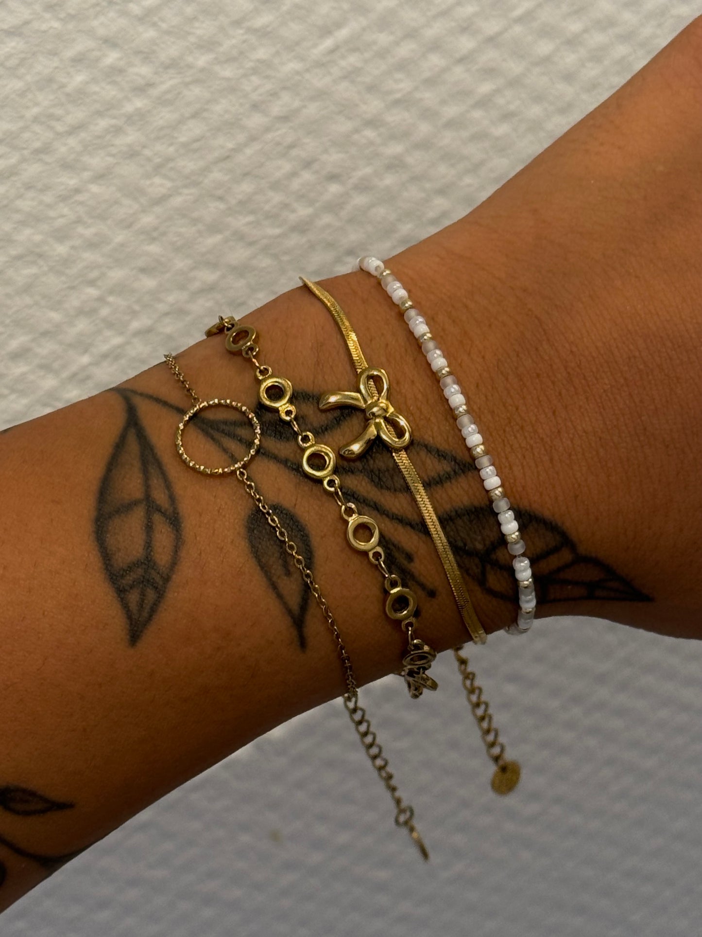 MIYUKI MIXED PEARLS BRACELET