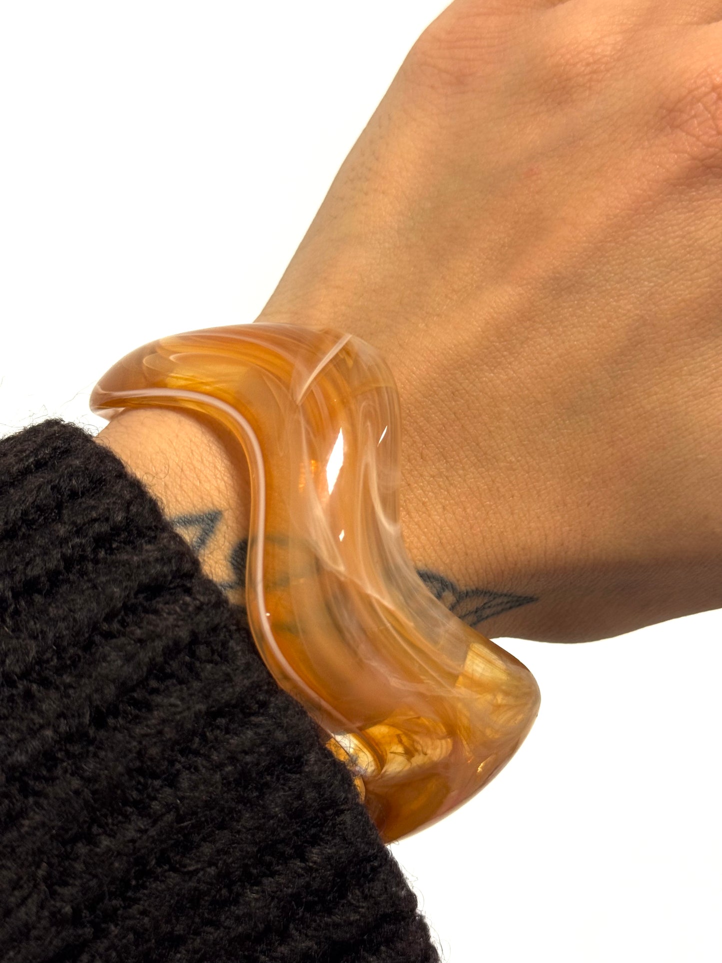 BIG WAVE BANGLE AMBER