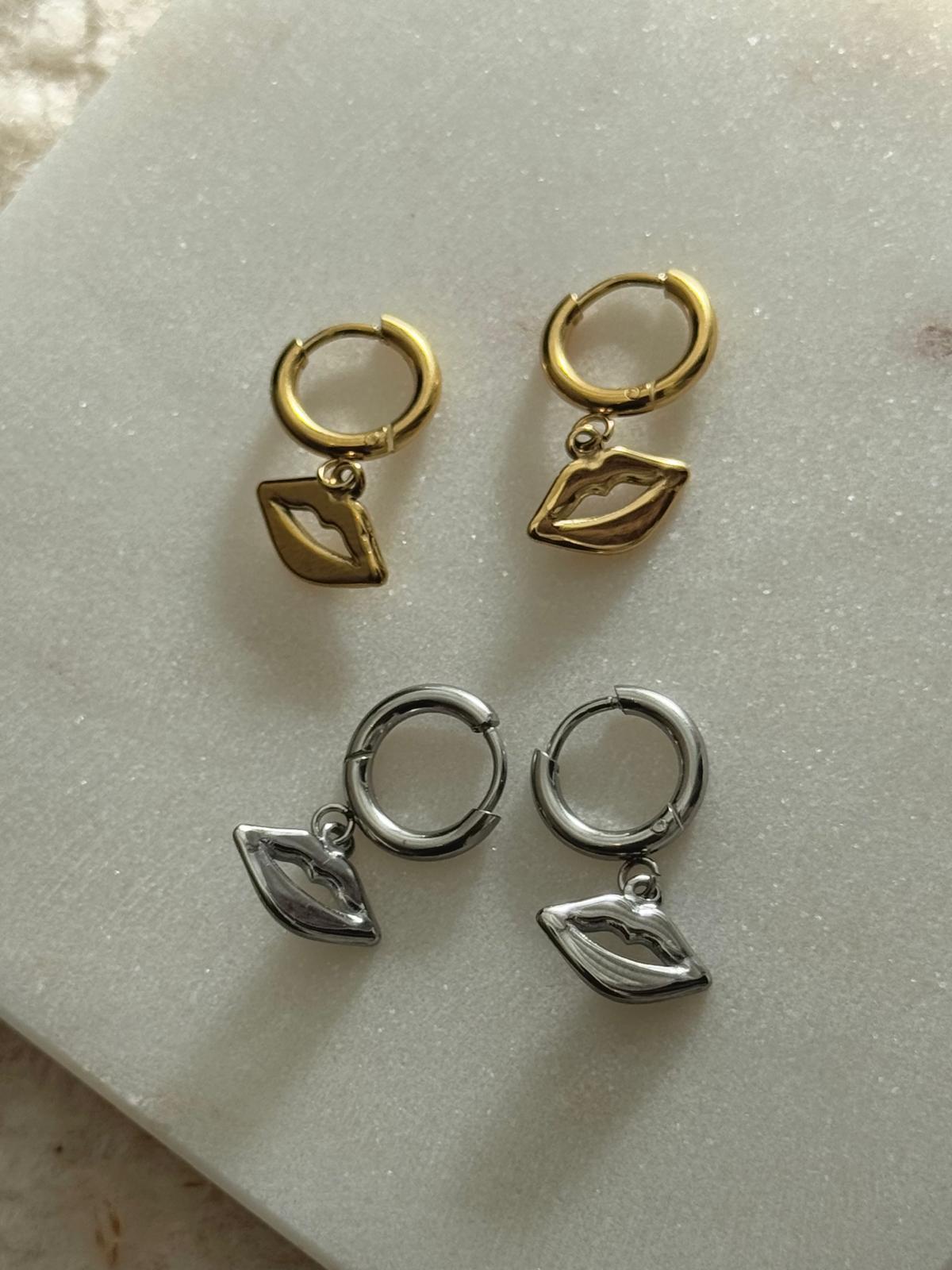 Lip Earrings Silver