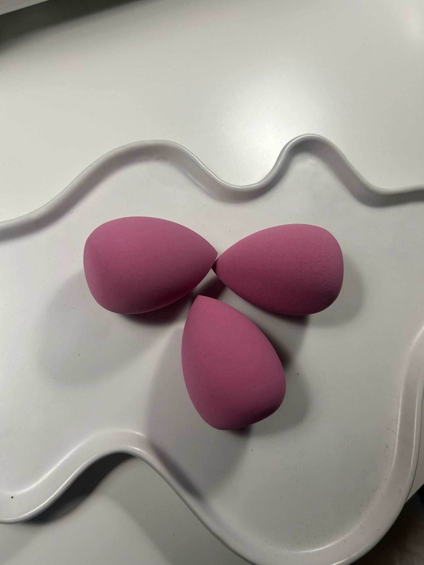 beauty sponge | dark pink