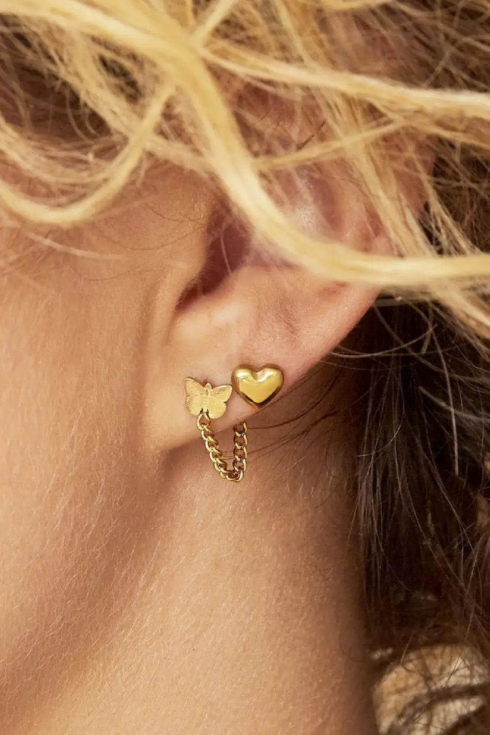 bold love earstuds gold