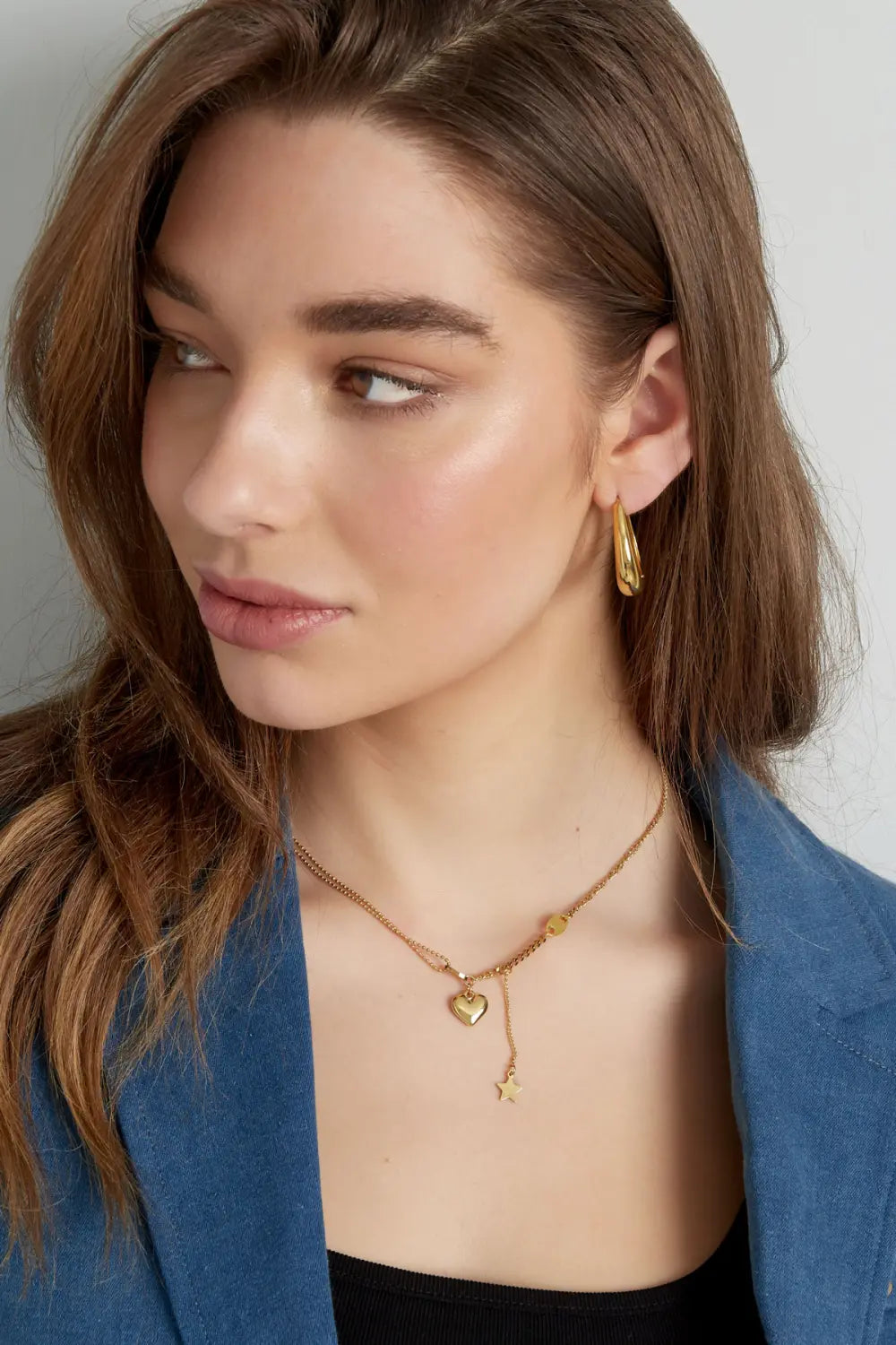 lovely star necklace gold