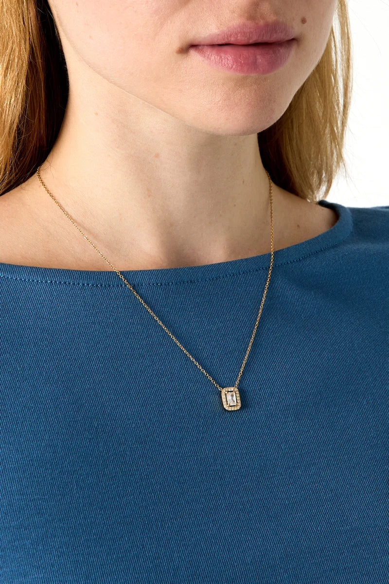 diamond necklace gold