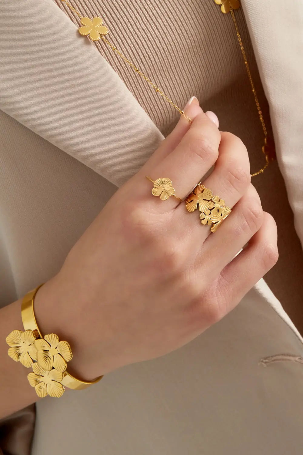 floral ring gold