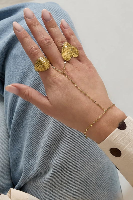 chunky hand chain gold