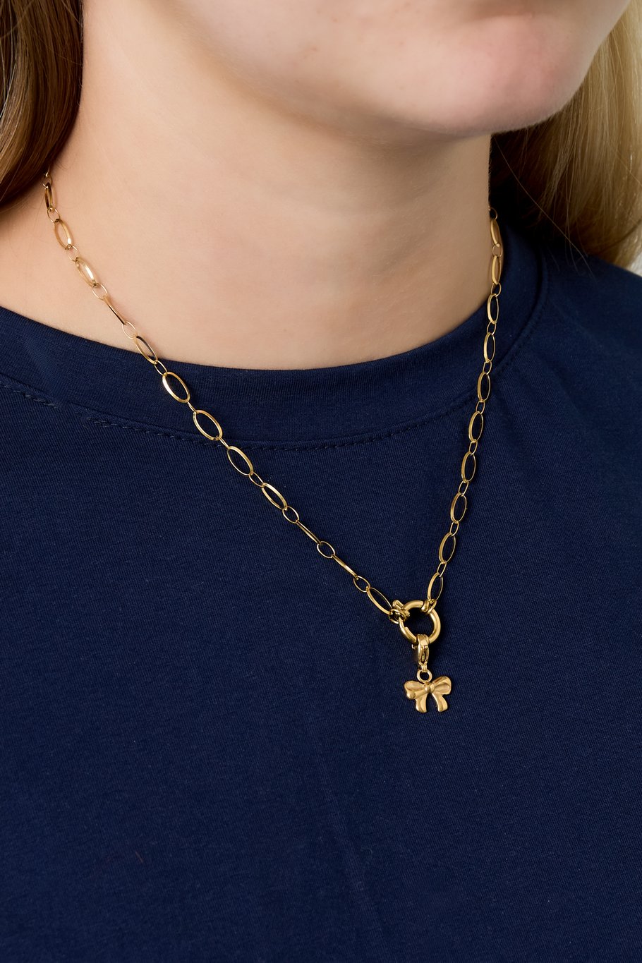 Basic Lock Necklace Gold