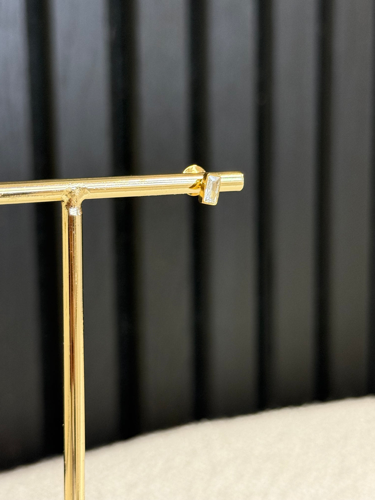 diamond square earstuds gold | one piece