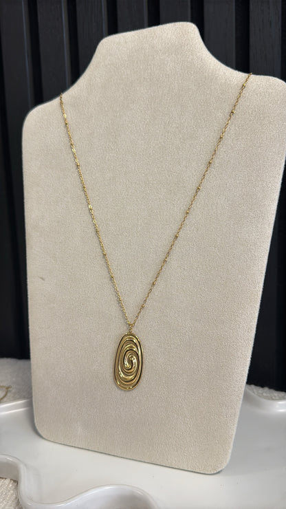 SWIRL NECKLACE GOLD