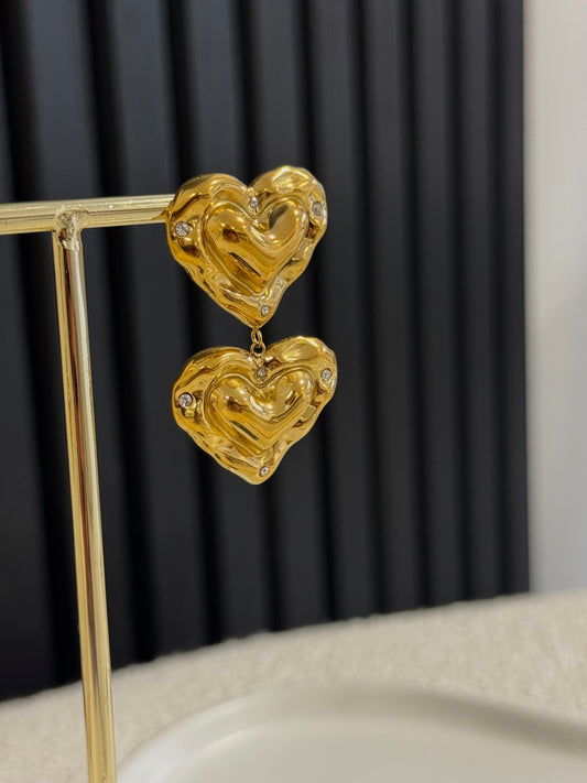 DIAMOND LOVE EARSTUDS GOLD