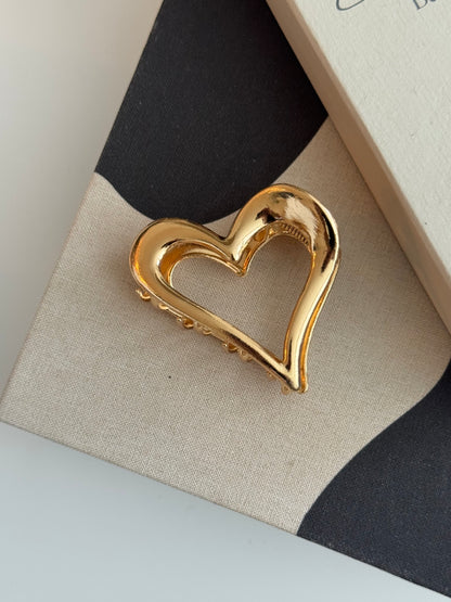 Lovely Hairclip Gold