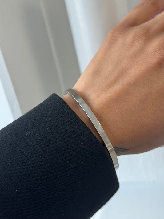 Basic Bangle Silver