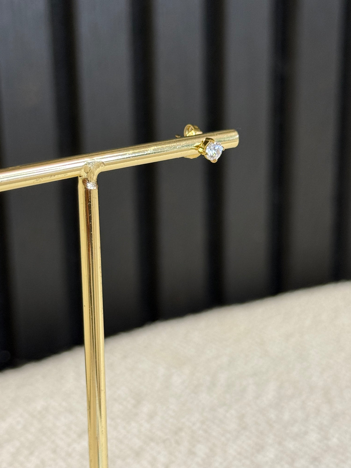 diamond earstuds gold | one piece