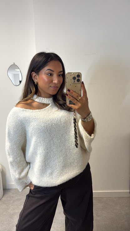off shoulder sweater | white