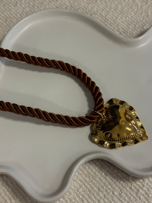 LOVELY STATEMENT NECKLACE CHOCO