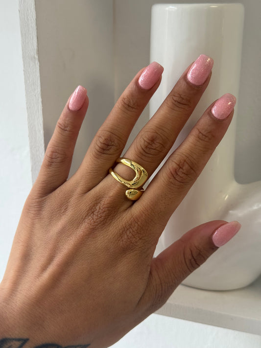 Lunar Loop Ring Gold