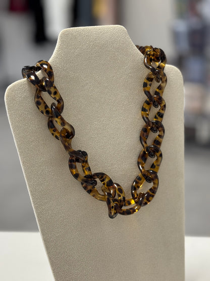LEO STATEMENT NECKLACE