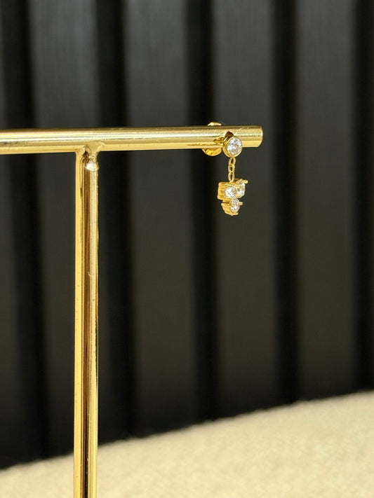 diamond drop earstuds gold | one piece