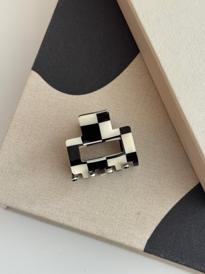 Mini Print Hairclip Black & White