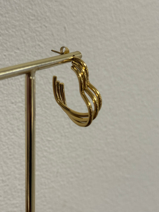 TRIPLE HEART HOOPS