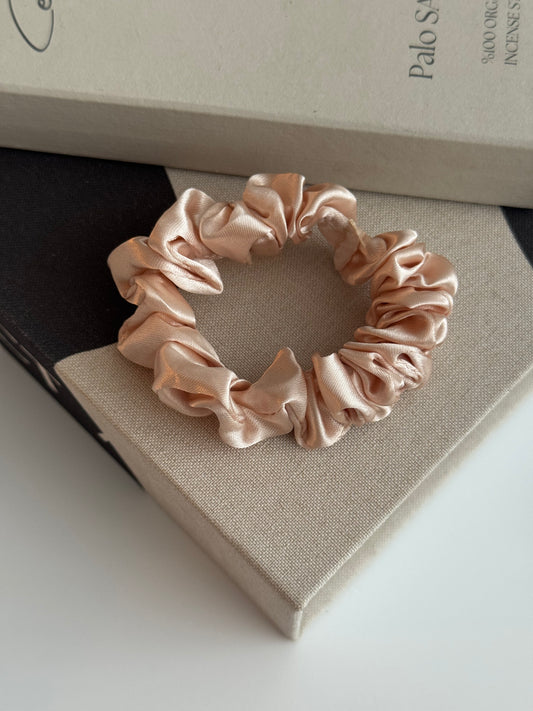 Mini Silky Scrunchie Champagne