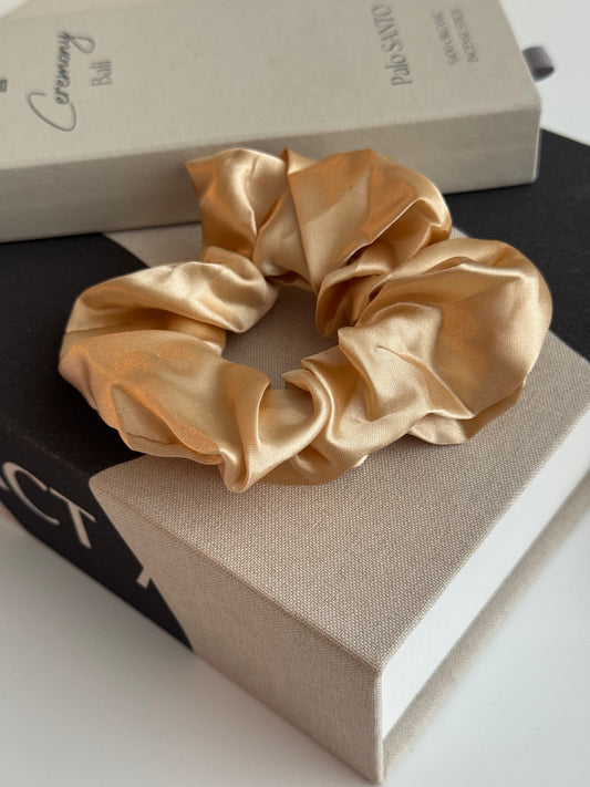 Silky Scrunchie Gold