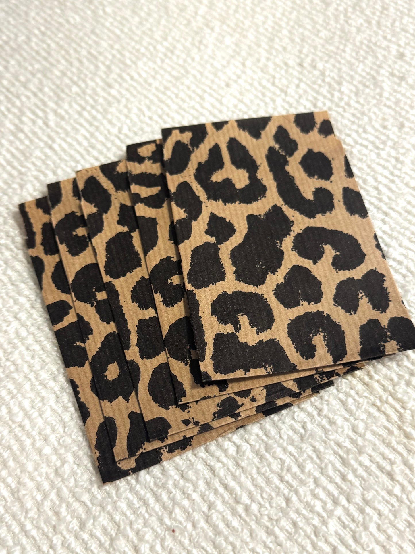 BROWN LEO CADEAUZAKJE | 7x9 CM