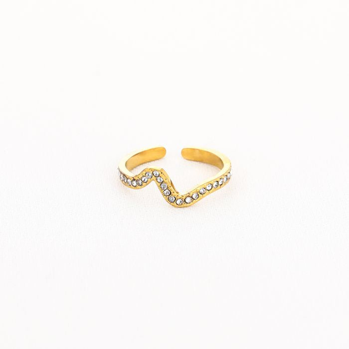 diamond wave ring gold