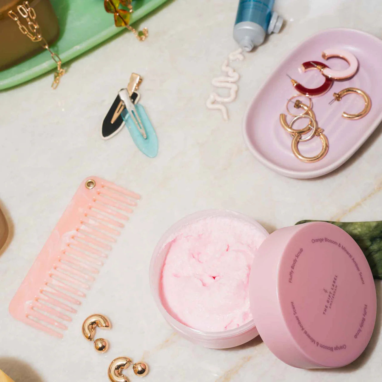 fluffy scrub | smooth & shine