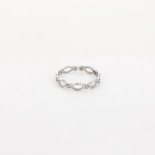 Diamond Circle Ring Silver