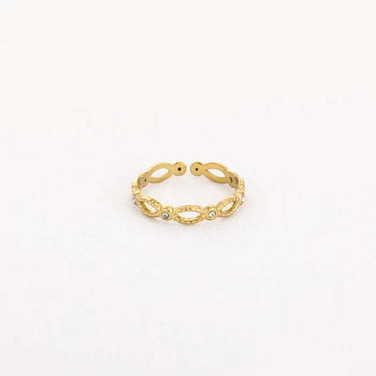 Diamond Circle Ring Gold
