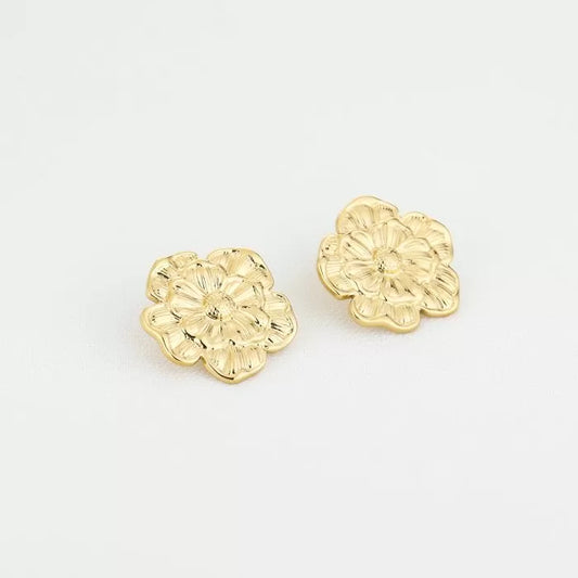 Floral Earstuds Gold