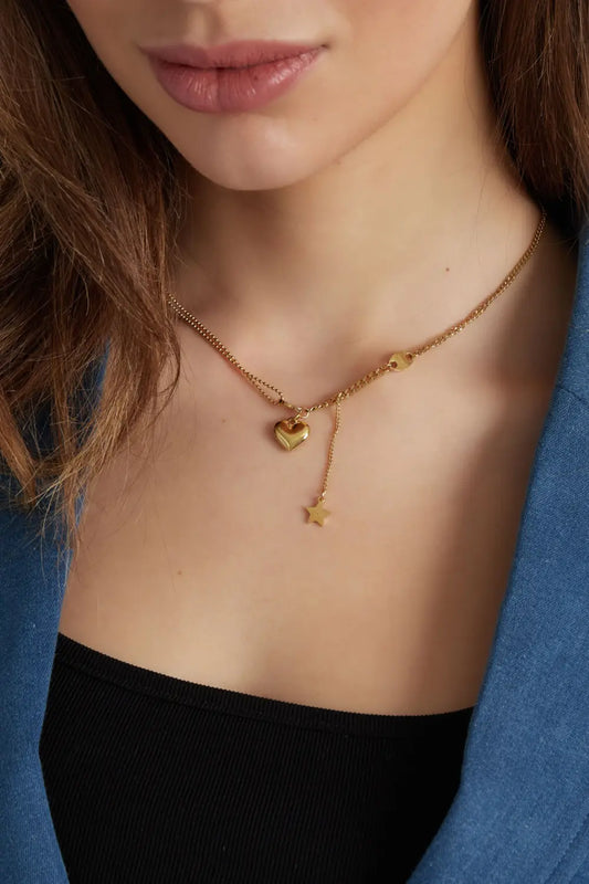 lovely star necklace gold