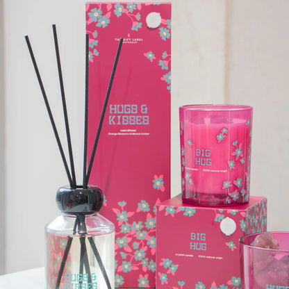 REED DIFFUSER | HUGS & KISSES.